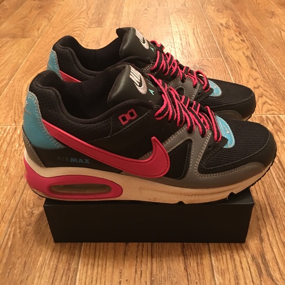 le scarpe nike air max comando usato scarpe femminili poshmark le scarpe nike air max comando usato scarpe femminili poshmark